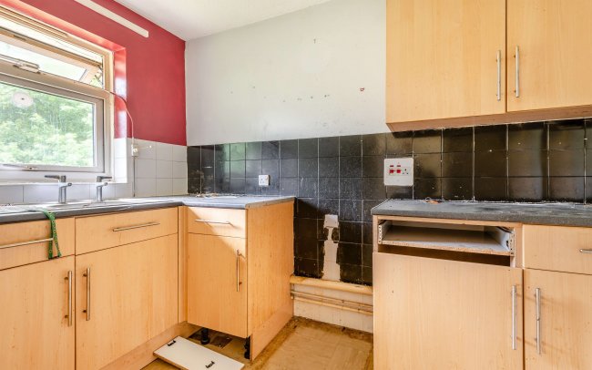 Pembridge House, Salisbury Road, Fordingbridge, Hampshire, SP6 1QT 6