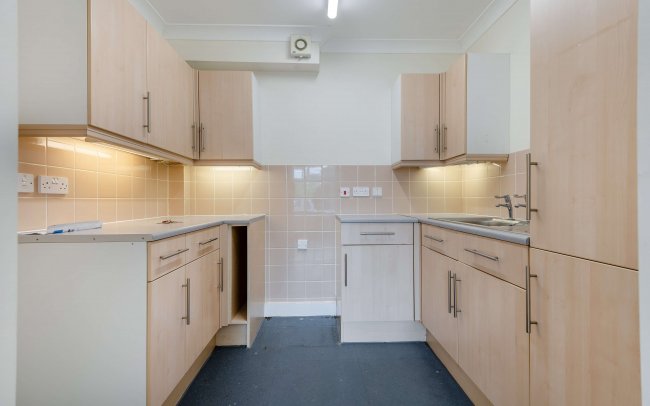 Pembridge House, Salisbury Road, Fordingbridge, Hampshire, SP6 1QT 6