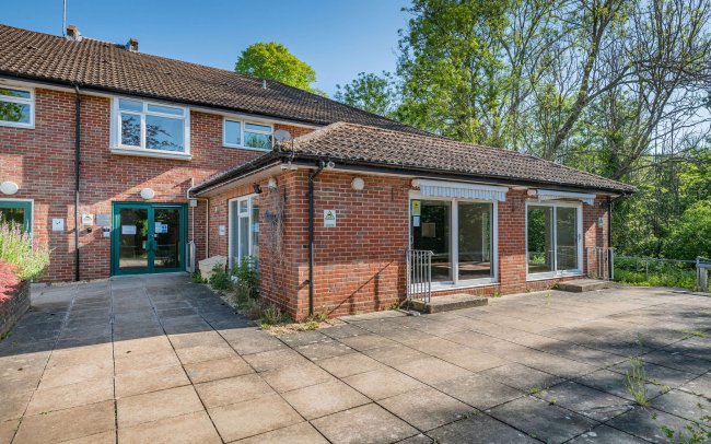 Pembridge House, Salisbury Road, Fordingbridge, Hampshire, SP6 1QT 6