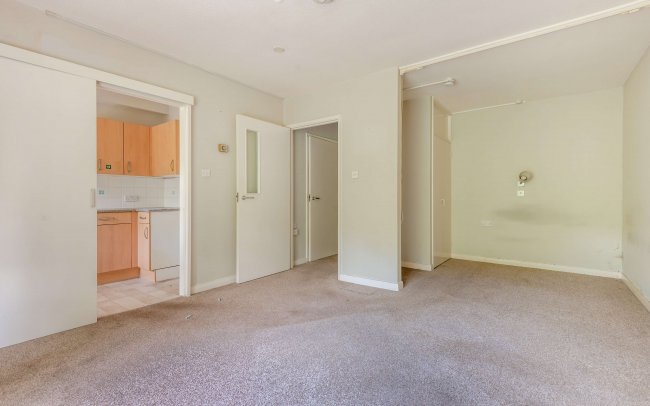 Pembridge House, Salisbury Road, Fordingbridge, Hampshire, SP6 1QT 6