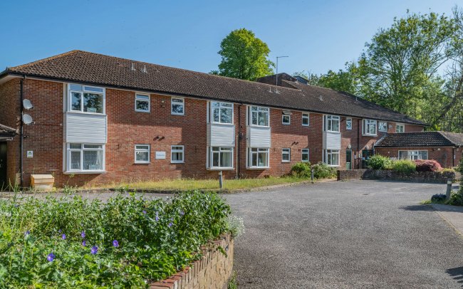 Pembridge House, Salisbury Road, Fordingbridge, Hampshire, SP6 1QT 6