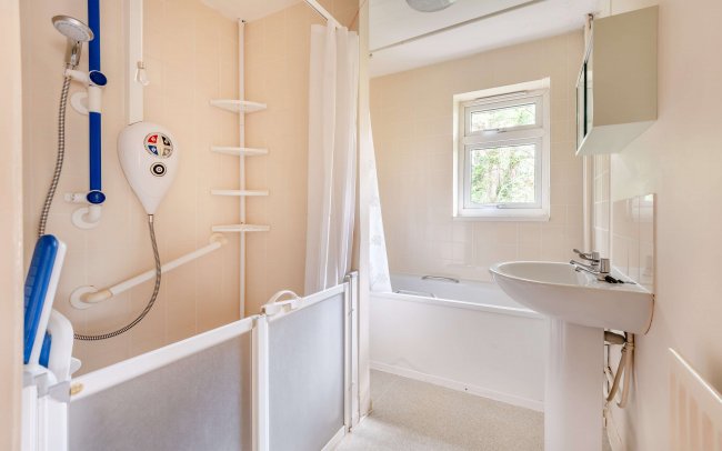 Pembridge House, Salisbury Road, Fordingbridge, Hampshire, SP6 1QT 6