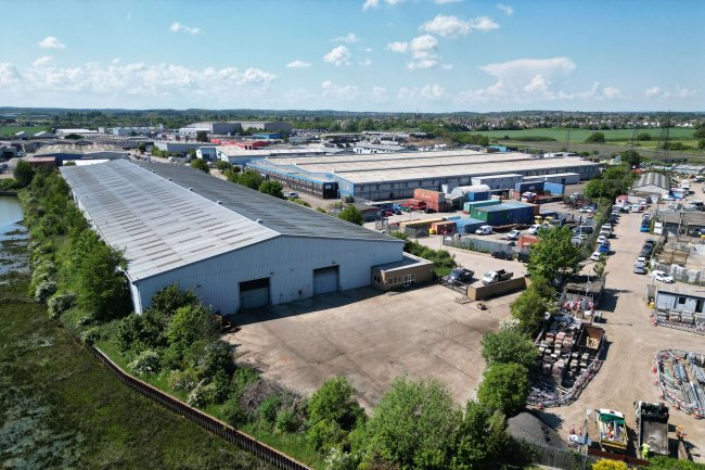 1 & 2 Rochehall Way, Purdeys Industrial Estate, Rochford, Essex, SS4 1JU 1