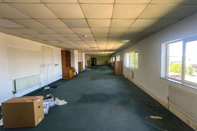 1 & 2 Rochehall Way, Purdeys Industrial Estate, Rochford, Essex, SS4 1JU 1