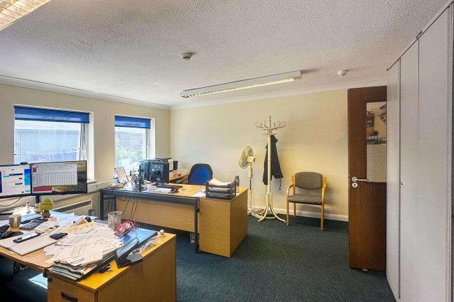 1 & 2 Rochehall Way, Purdeys Industrial Estate, Rochford, Essex, SS4 1JU 1