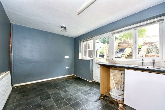 14 Staley Croft, Huntington, Cannock, Staffordshire, WS12 4PN 7