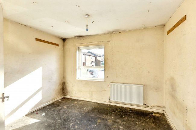 51 Plaiters Way, Bidwell, Dunstable, Bedfordshire, LU5 6JZ 1