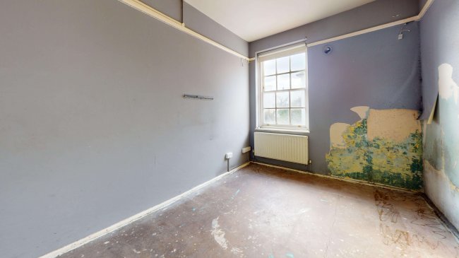 Flat 8, Block P, Peabody Estate, Fulham Palace Road, Hammersmith, London, W6 9QT 2