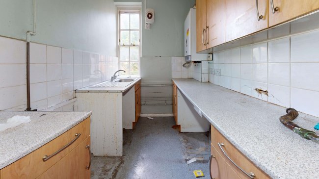 Flat 8, Block P, Peabody Estate, Fulham Palace Road, Hammersmith, London, W6 9QT 2