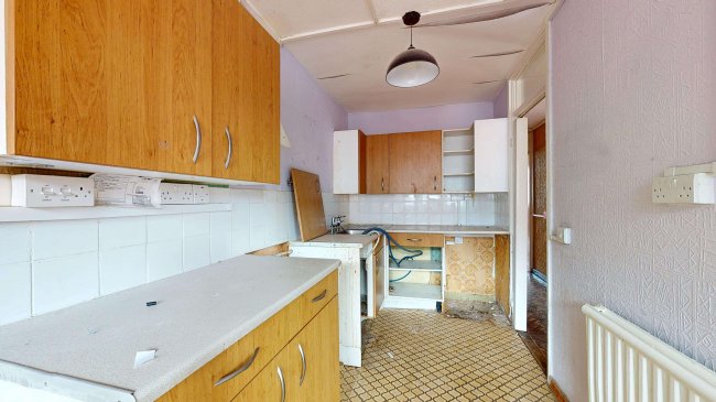 Flat F, 74 Darenth Road, Stamford Hill, London, N16 6ED 8