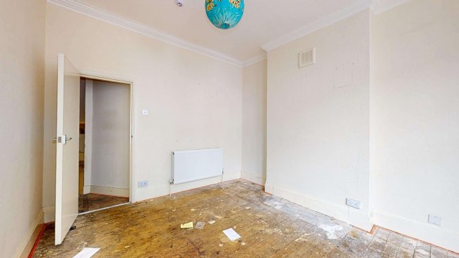 Flat A, 61 Belgrade Road, Stoke Newington, London, N16 8DH 9