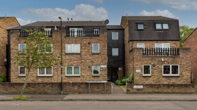 Flat 4, 79 Devonshire Road, Colliers Wood, London, SW19 2EW 2