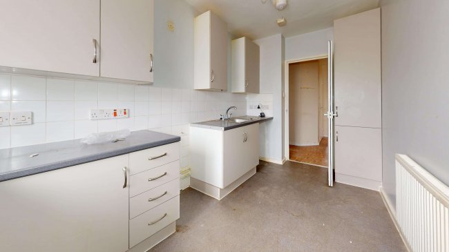 Flat 4, 79 Devonshire Road, Colliers Wood, London, SW19 2EW 2