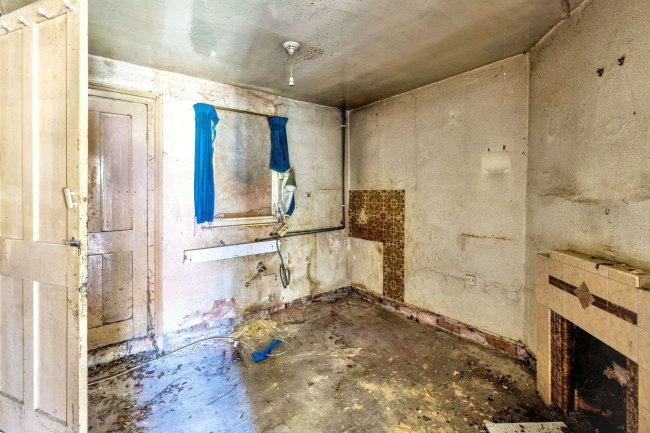 73 Midland Road, Thrapston, Kettering NN14 4JS 5