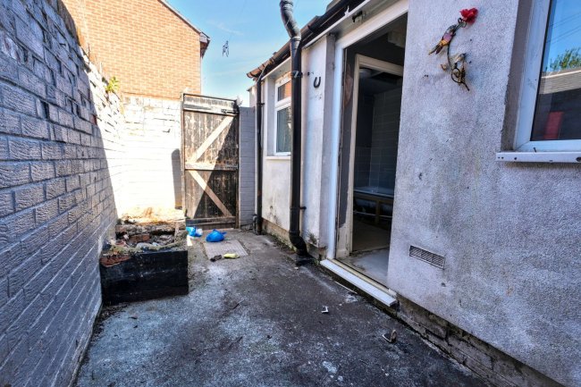 54 Lucerne Road, Wallasey, Merseyside, CH44 7HA 1