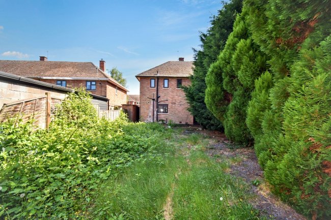 72 Poplar Road, Loughborough, Leicestershire, LE11 2JT 6