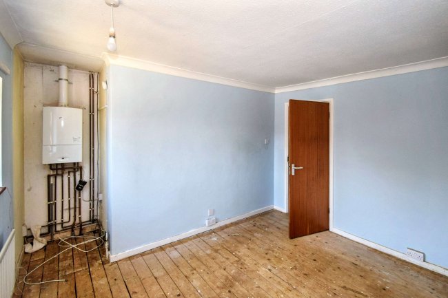 72 Poplar Road, Loughborough, Leicestershire, LE11 2JT 6