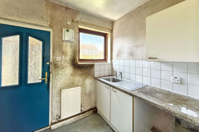 24 Dalegarth Avenue, Carlisle, Cumbria, CA1 3LT 10