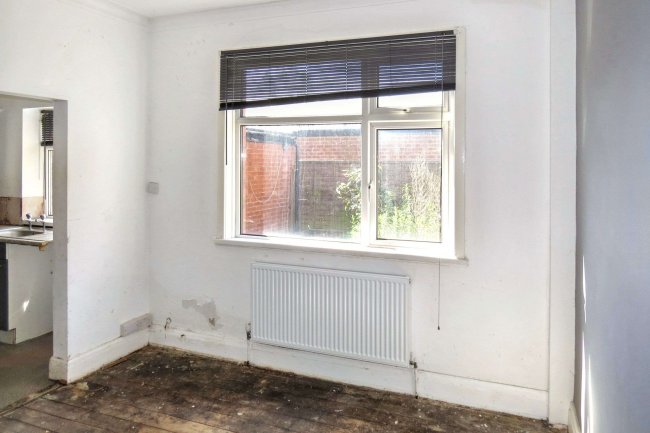 6 Buckley Crescent, Thornton-Cleveleys, FY5 1RH 1