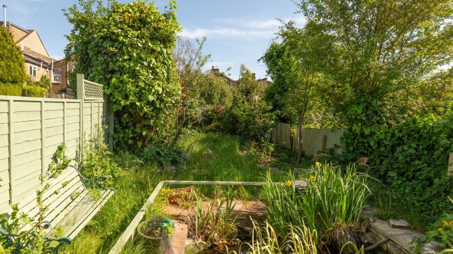 25 Birkbeck Hill, West Dulwich, London, SE21 8JS 6