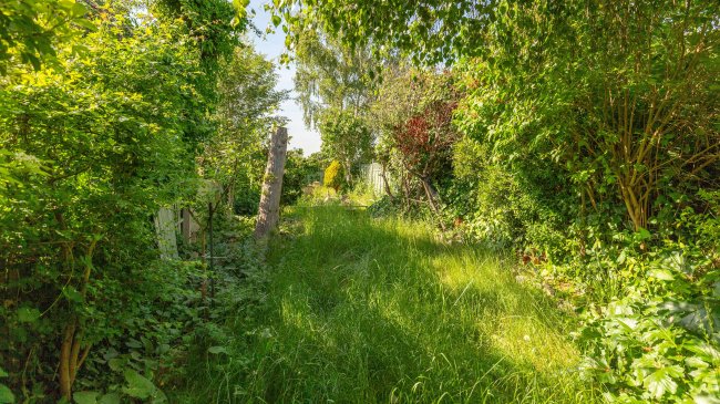 25 Birkbeck Hill, West Dulwich, London, SE21 8JS 6