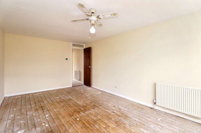 11 Penshurst Close, Canterbury, Kent, CT2 7RA 9