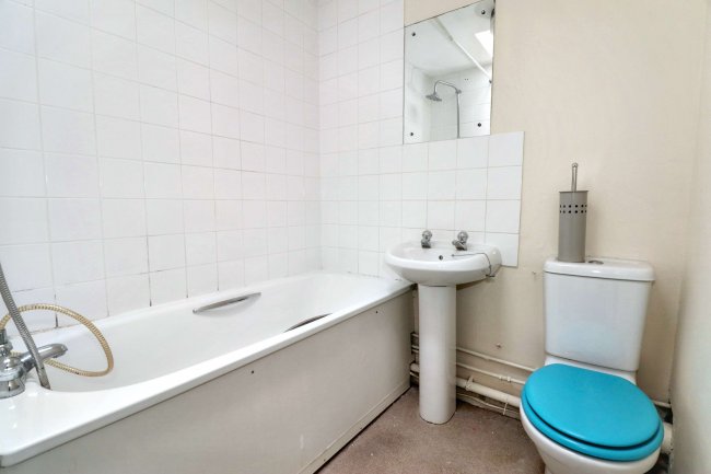 11 Penshurst Close, Canterbury, Kent, CT2 7RA 9