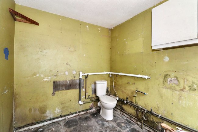 11 Penshurst Close, Canterbury, Kent, CT2 7RA 9