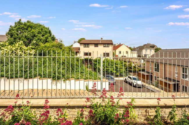 1 Barton Close, Milton, Weston-Super-Mare, BS22 8FE 1