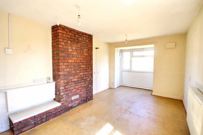 27A Mead Way, Bushey, WD23 2DH 7