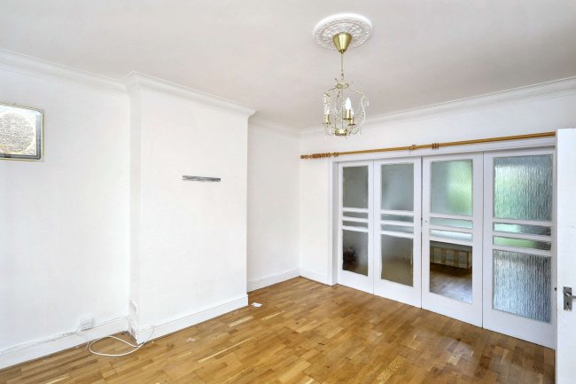 50 Fleetwood Road, London, NW10 1NL 10