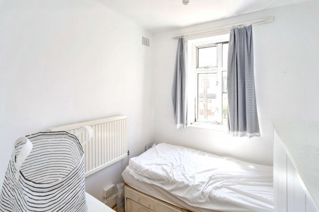 50 Fleetwood Road, London, NW10 1NL 10