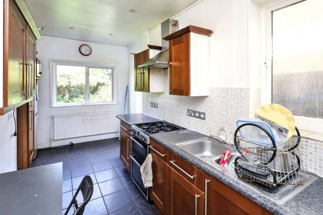 50 Fleetwood Road, London, NW10 1NL 10