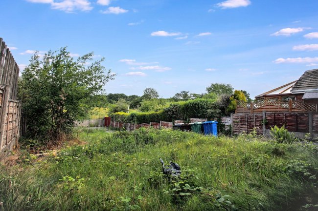 10 Millbrook Avenue, Atherton, Manchester M46 9LL 3