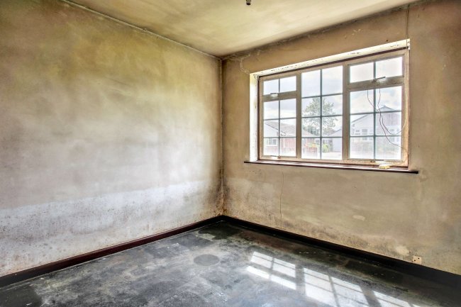 10 Millbrook Avenue, Atherton, Manchester M46 9LL 3