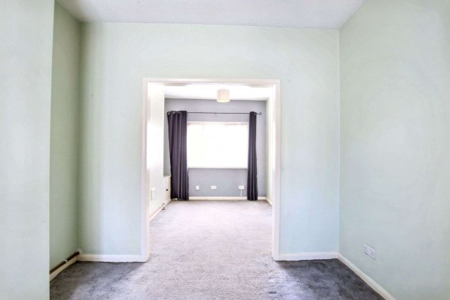 10 Cheshunt Road, Forest Gate, London, E7 8JD 8