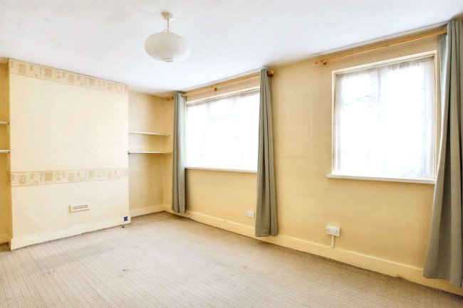 10 Cheshunt Road, Forest Gate, London, E7 8JD 8