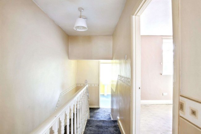 10 Cheshunt Road, Forest Gate, London, E7 8JD 8