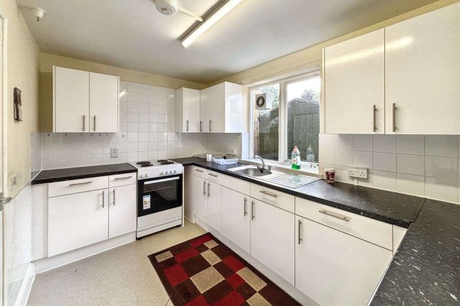 46 Copperfield Drive, Tottenham, London N15 4UF 1