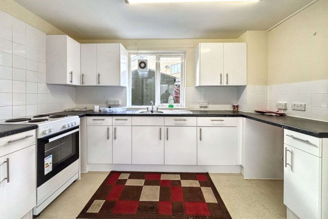 46 Copperfield Drive, Tottenham, London N15 4UF 1