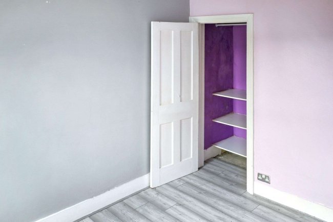 188 Holmesdale Road, South Norwood, London SE25 6PT 2