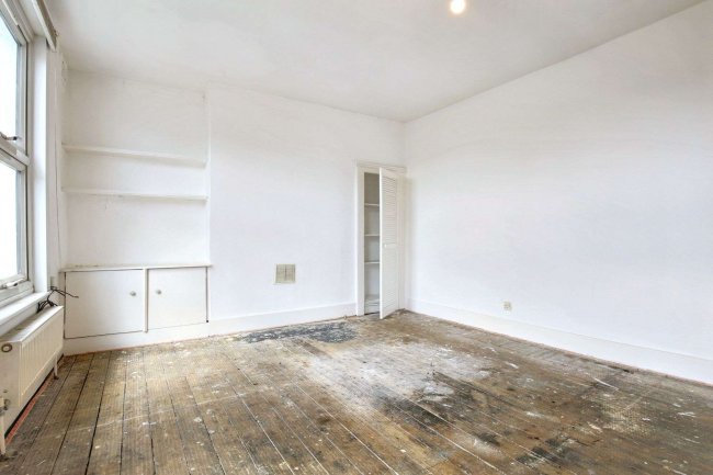 47b Mallinson Road, Battersea, London SW11 1BW 10