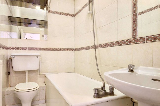 47b Mallinson Road, Battersea, London SW11 1BW 10