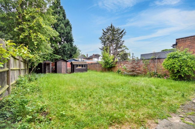 63 Hendon Way, Cricklewood, London, NW2 2LX 7