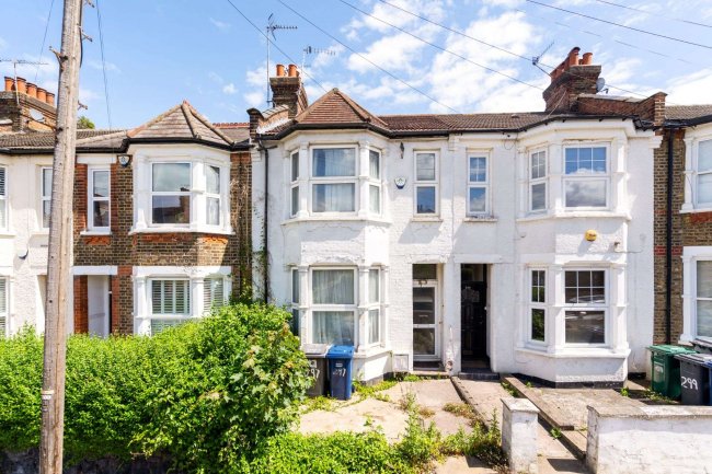 297 Long Lane, Finchley, London, N2 8JW 4