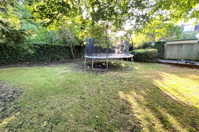 Land lying to the north west of West Hill, Wandsworth, SW15 2HE 2