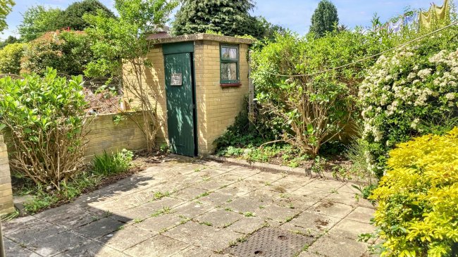 2 Eynsford Crescent, Bexley, DA5 3JD 3