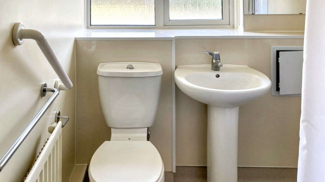 2 Eynsford Crescent, Bexley, DA5 3JD 3