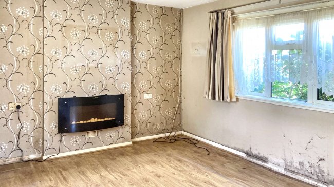 2 Eynsford Crescent, Bexley, DA5 3JD 3