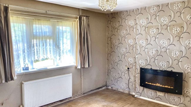 2 Eynsford Crescent, Bexley, DA5 3JD 3